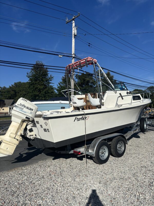 1989 Parker 21' Walk Around