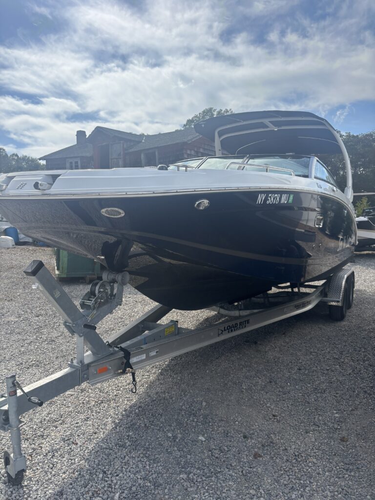 2025 Four Winns HD8 OB