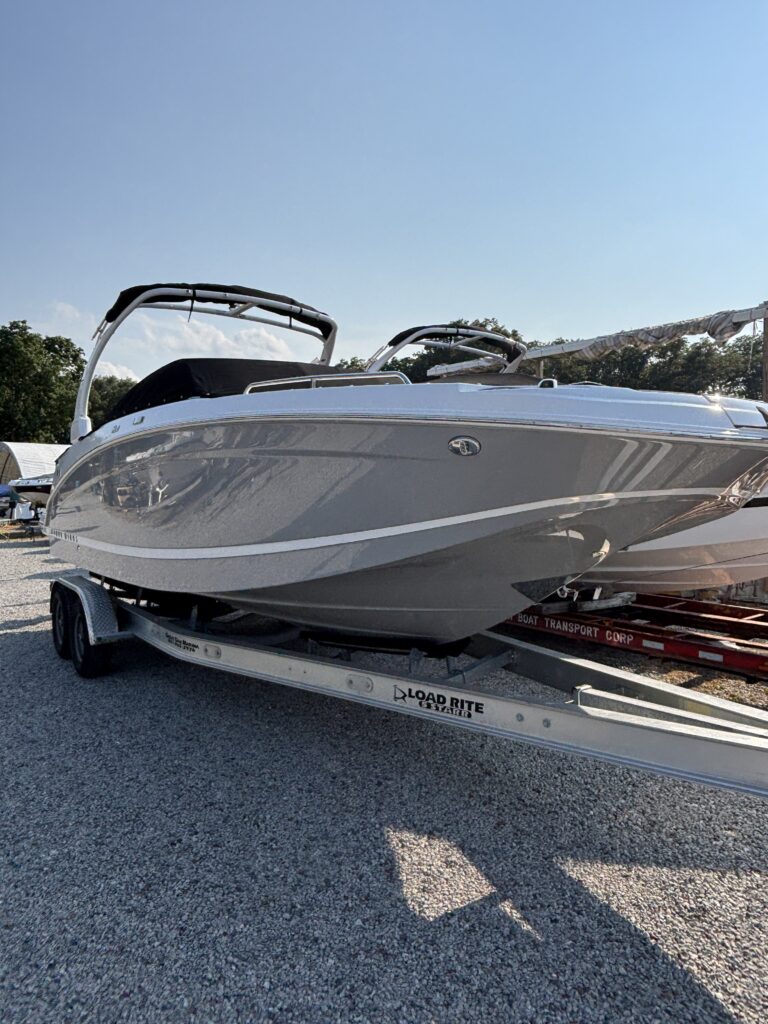 2026 Four Winns HD8